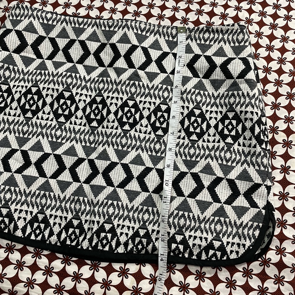 Top Shop Tribal mini Skirt - Picture 3 of 12
